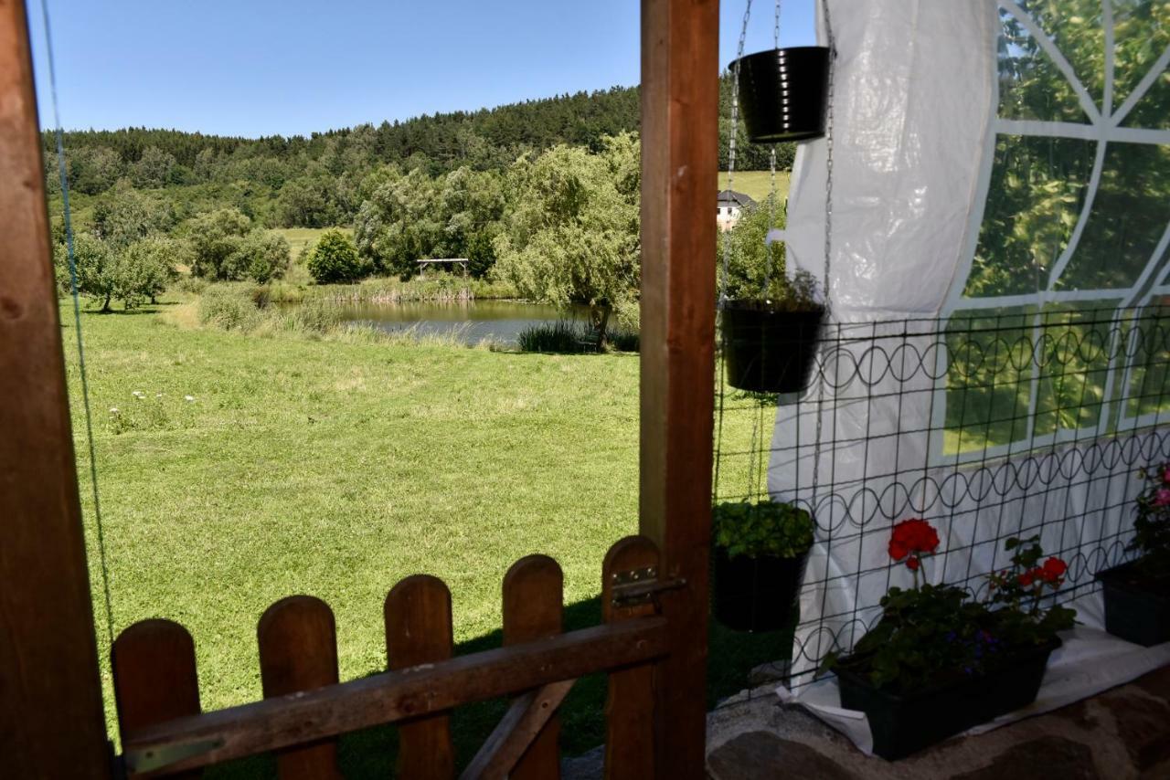Ferienwohnung Selsky Dvur Kájov Exterior foto